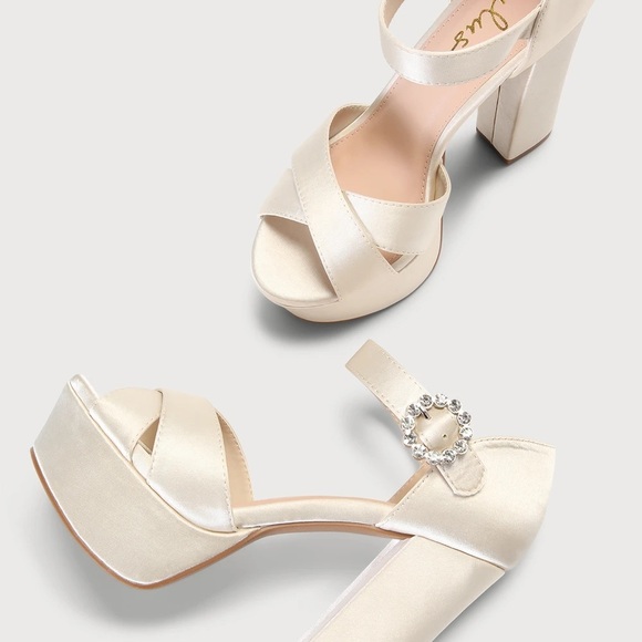 LULUS Crushest White Satin Rhinestone Ankle-Strap Chunky Heels Size 8 NEW - Picture 16 of 16